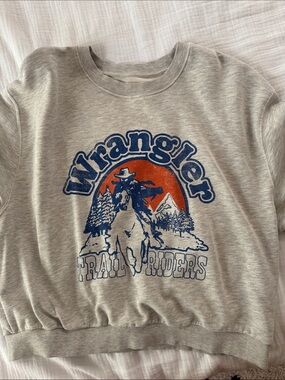 Wrangler Heather Gray Crewneck